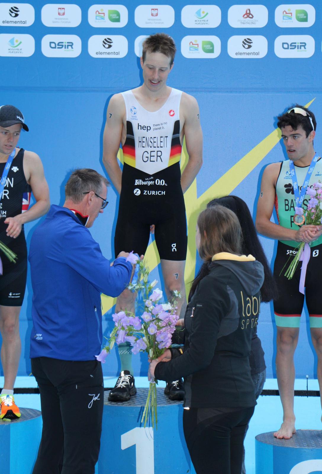Simon Henseleit wird U23-Europameister über die Triathlon-Sprintdistanz in Polen.