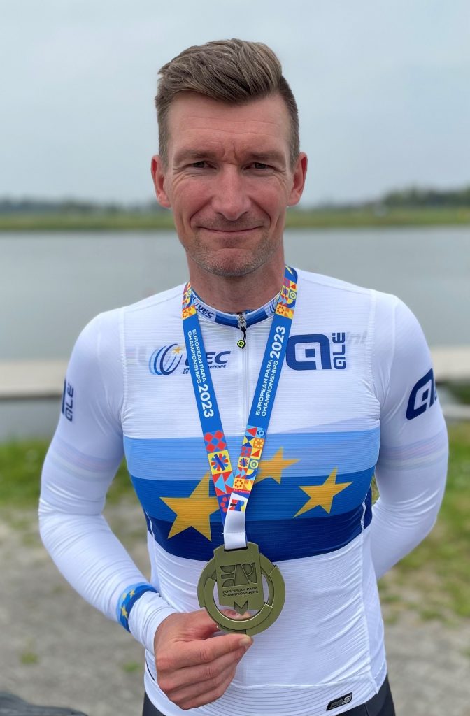 Para-Radsportler Matthias Schindler wird nur acht Tage nach seinem WM-Titel auch Europameister im Zeitfahren in Rotterdam.