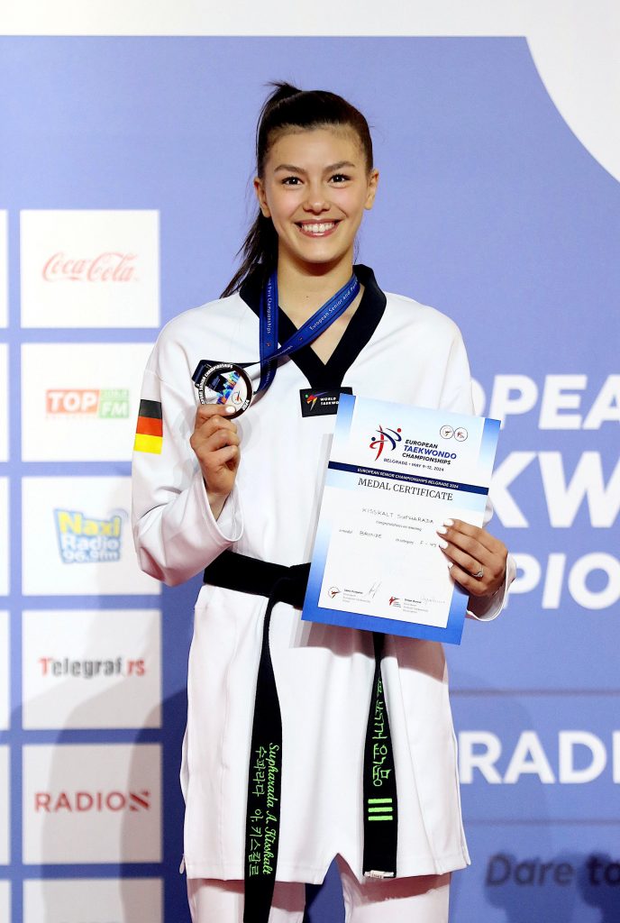 Anya Kisskalt gewinnt in Serbien die Bronzemedaille bei den Europameisterschaften im Taekwondo.