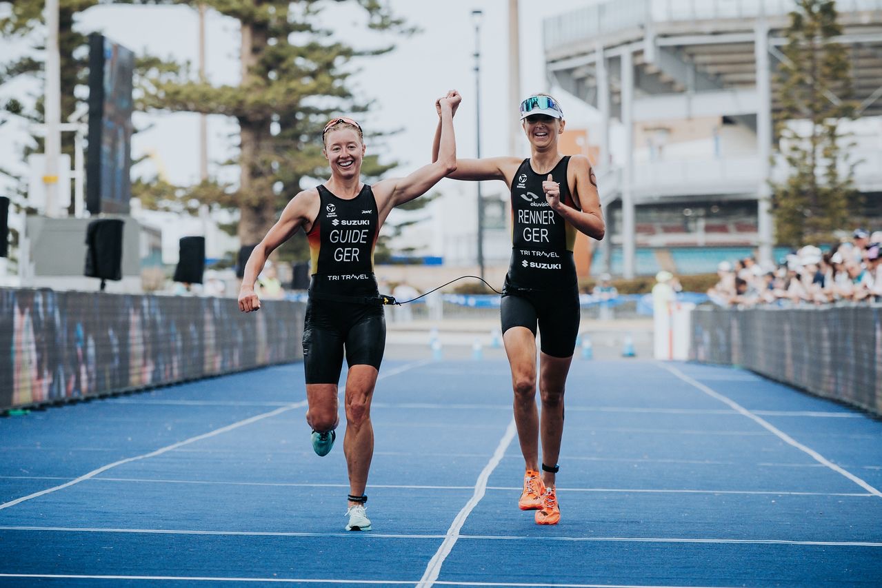 Anja Renner und Maria Paulig holen bei der Para-Triathlon-WM in Australien Bronze.