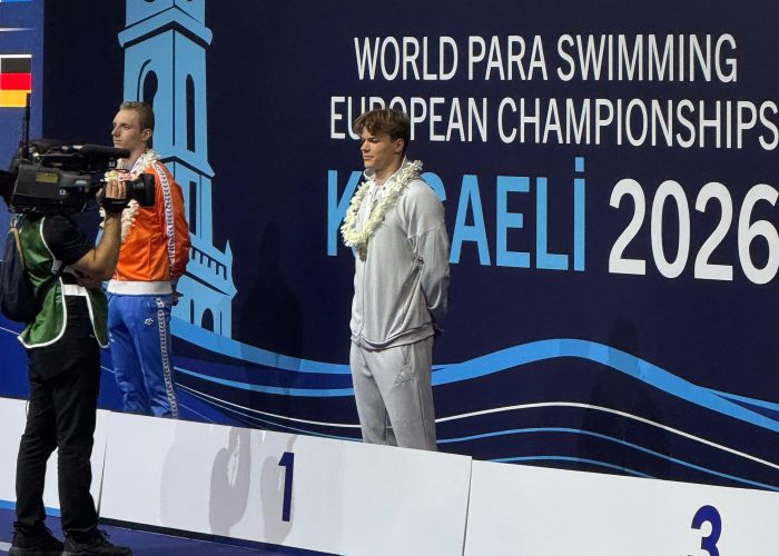 Taliso Engel verteidigt seinen EM-Titel über 100m Brust in 1:02:07 min in Kocaeli.